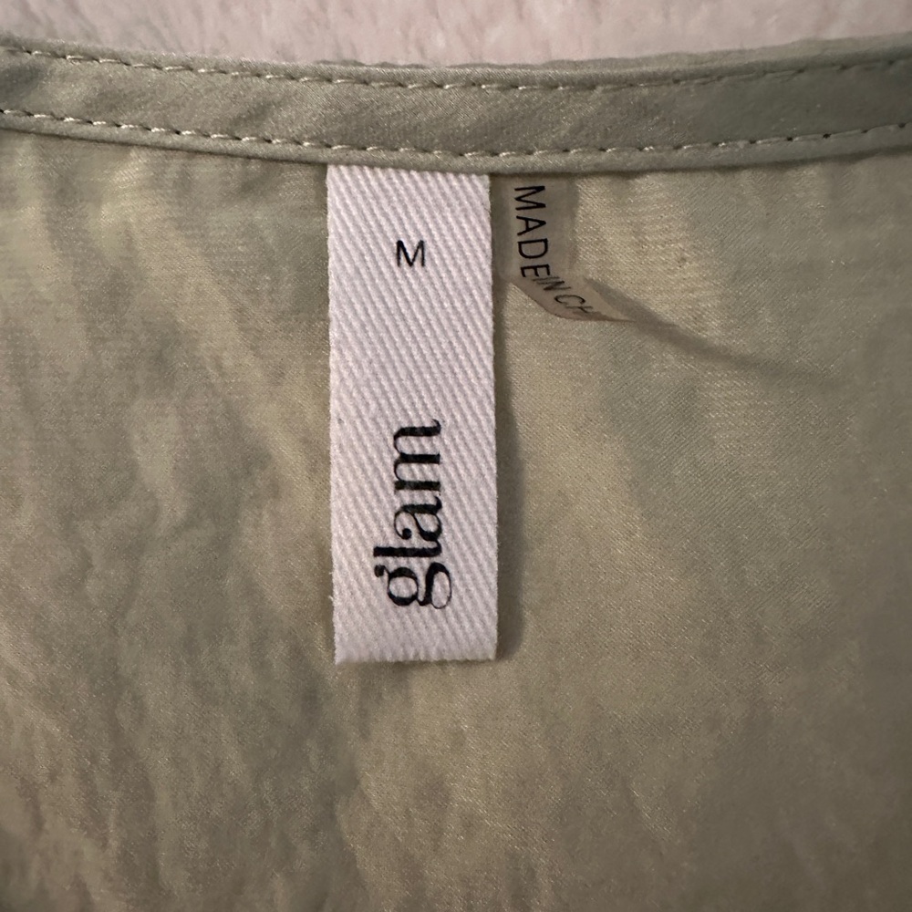 Glam Mint Green Blouse with V-Neck - Picture 3 of 4